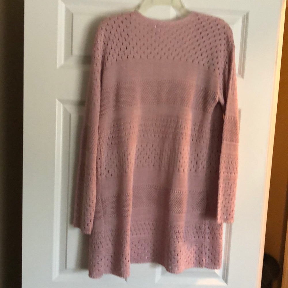 Pink Duster - Picture 4 of 4
